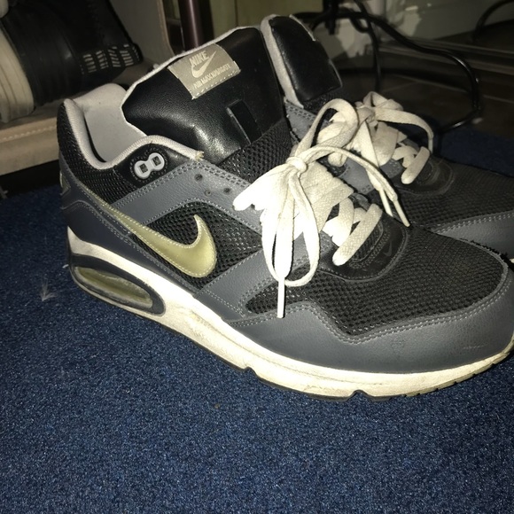 Nike AirMax Navigates - Picture 1 of 4